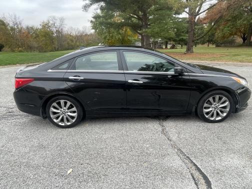 2012 Hyundai SONATA SE