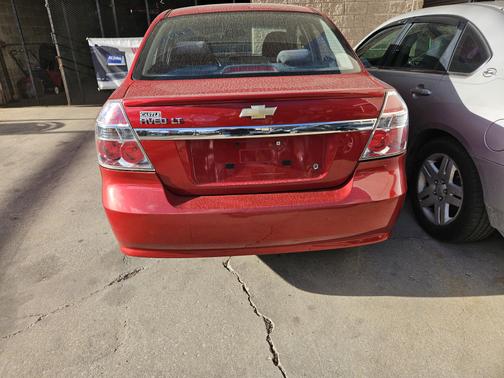 2011 Chevrolet Aveo LT