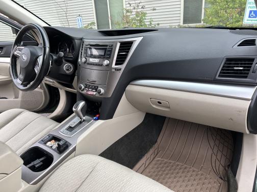 2012 Subaru Outback 2.5i Premium