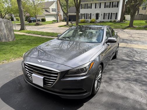 Gray 2015 Hyundai Genesis 3.8