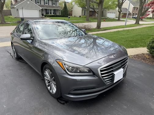 Gray 2015 Hyundai Genesis 3.8