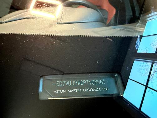 2023 Aston Martin DBX 707