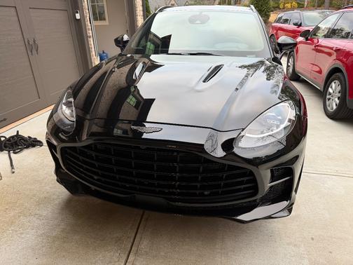 2023 Aston Martin DBX 707