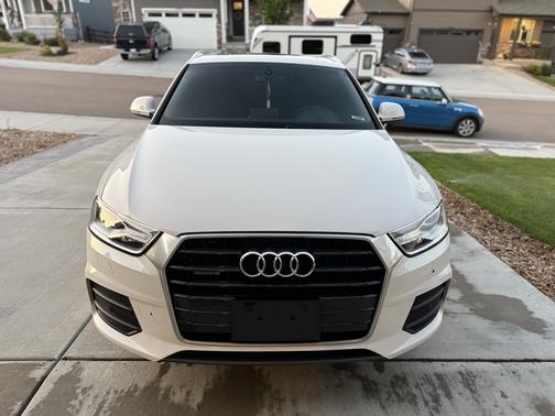 2017 Audi Q3 2.0T Premium