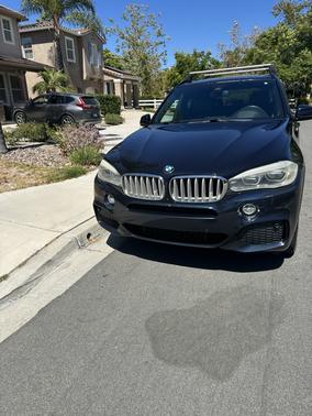 Black 2016 BMW X5 xDrive50i