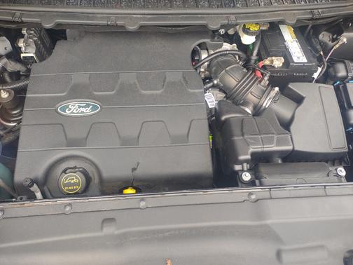 Gray 2015 Ford Edge Titanium