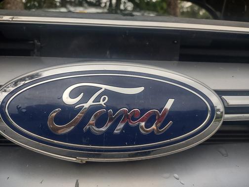 Gray 2015 Ford Edge Titanium