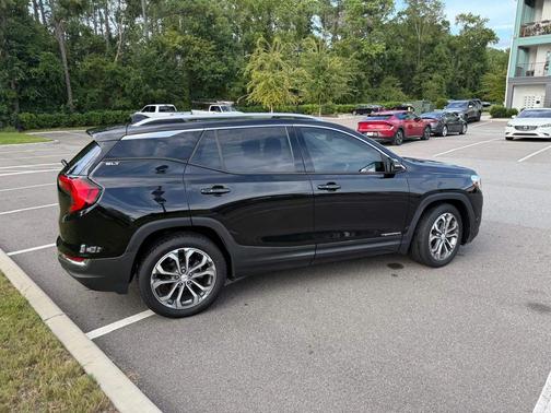 Black 2019 GMC Terrain SLT