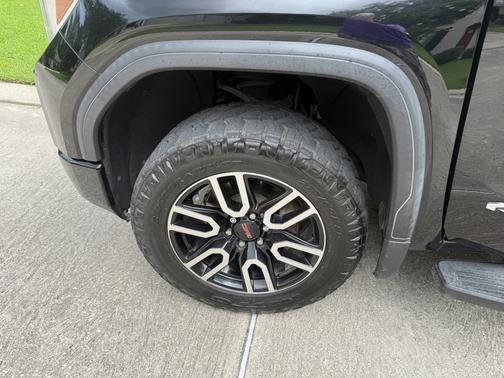 2019 GMC Sierra 1500 AT4