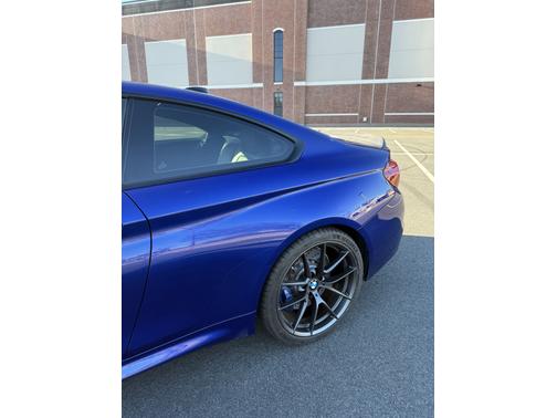 2019 BMW M4 CS