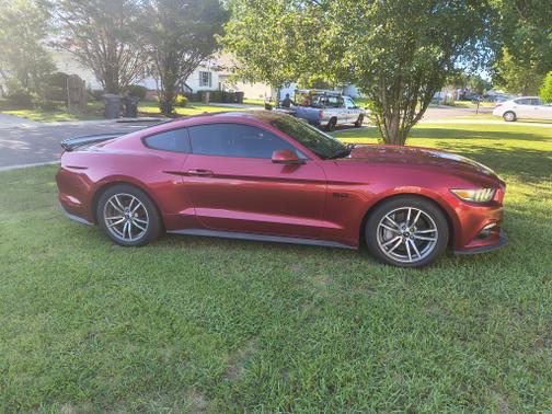 2015 Ford Mustang GT Premium
