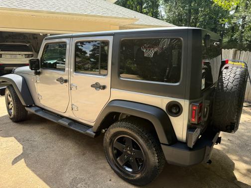 2013 Jeep Wrangler Unlimited Sport