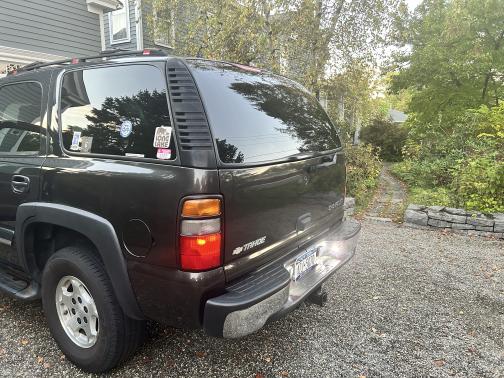 2004 Chevrolet Tahoe LS