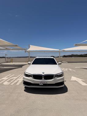 White 2020 BMW 530 i