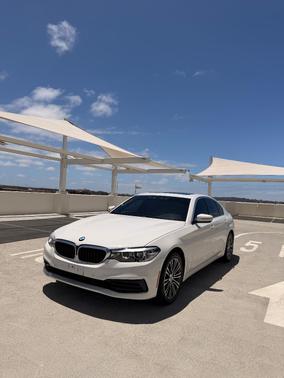 White 2020 BMW 530 i