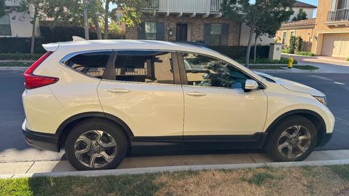 White 2018 Honda CR-V EX-L