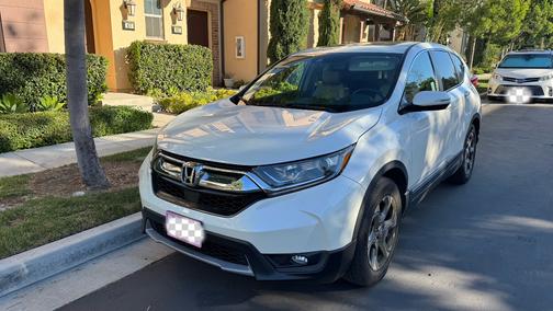 White 2018 Honda CR-V EX-L