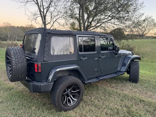 2018 Jeep Wrangler JK Unlimited Sahara