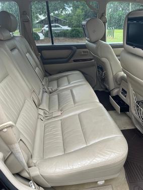 2007 Toyota Land Cruiser Base