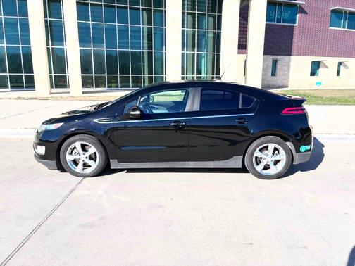 2014 Chevrolet Volt Base