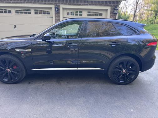 2017 Jaguar F-PACE S