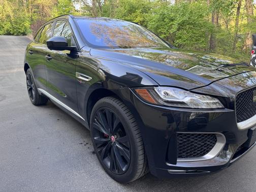 2017 Jaguar F-PACE S