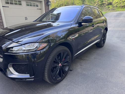 2017 Jaguar F-PACE S