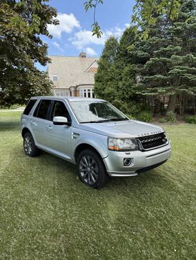 2014 Land Rover LR2 Base