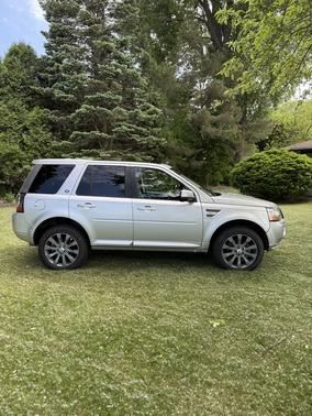 2014 Land Rover LR2 Base