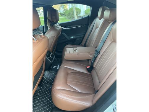 2016 Maserati Ghibli Base