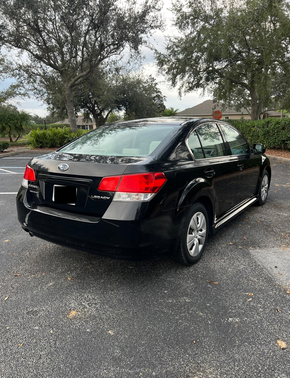 2011 Subaru Legacy 2.5 i