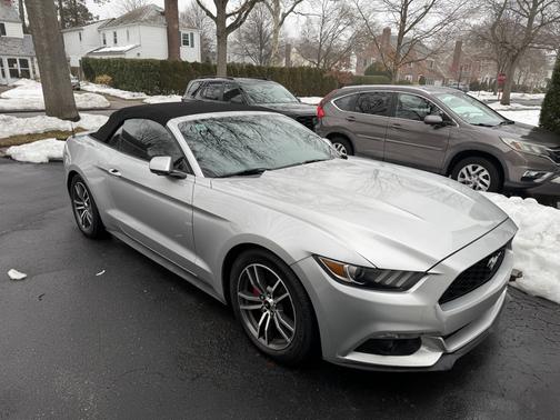 2017 Ford Mustang EcoBoost Premium