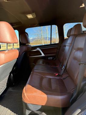 2018 Toyota Land Cruiser Base