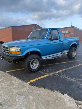 Blue 1992 Ford F-150 Flareside