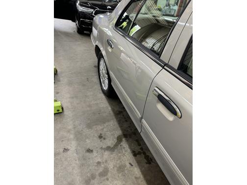 2010 Mercury Grand Marquis LS