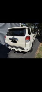 White 2010 Toyota 4Runner SR5