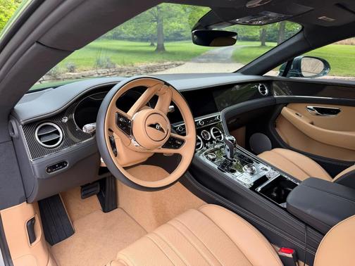 Green 2024 Bentley Continental GT Base