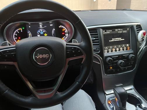 Photo 5 of 12 of 2018 Jeep Grand Cherokee Trailhawk