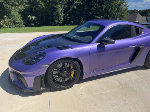 2024 Porsche 718 Cayman GT4 RS