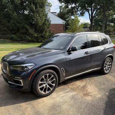 Gray 2019 BMW X5 xDrive40i