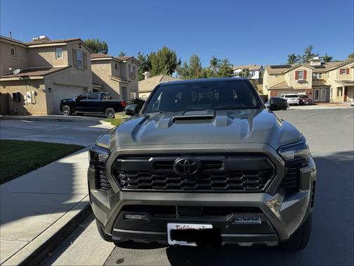 Gold 2024 Toyota Tacoma TRD Sport