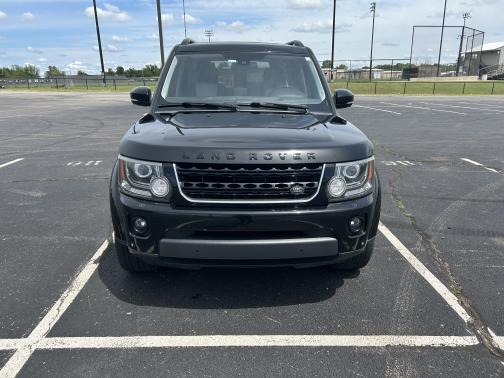 2015 Land Rover LR4 Lux