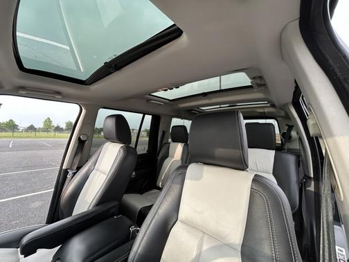 Black 2015 Land Rover LR4 Lux