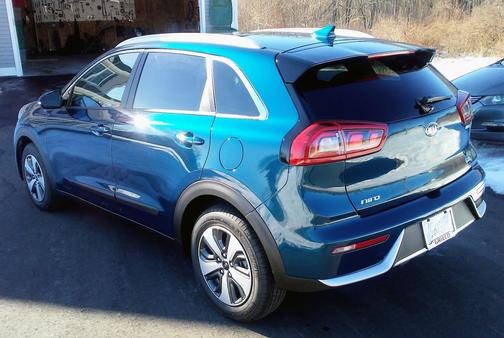 2017 Kia Niro EX