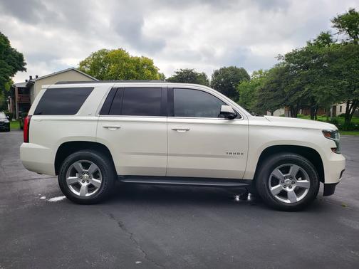 White 2015 Chevrolet Tahoe LT