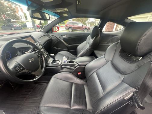 Red 2015 Hyundai Genesis Coupe 3.8 Ultimate