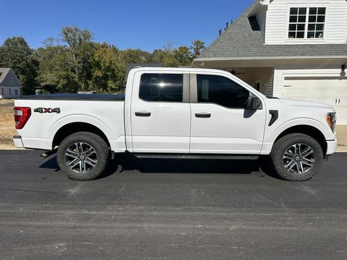 White 2021 Ford F-150 XL