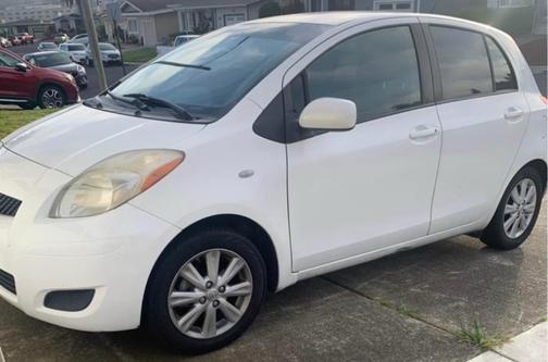 2011 Toyota Yaris Base