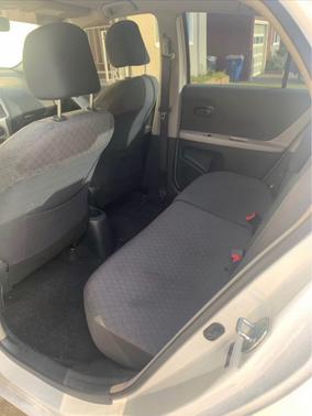 2011 Toyota Yaris Base