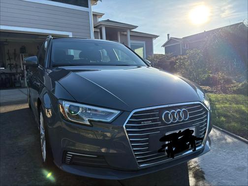 2018 Audi A3 e-tron 1.4T Premium
